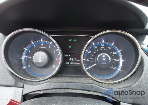 2013 Hyundai Sonata Limited 2.0T z USA, uszkodzony, nr VIN 5NPEC4AB3DH731034